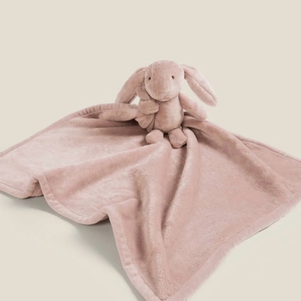 UnHide Lil Marsh Lovey rabbit blanket
Nwt still in packaging